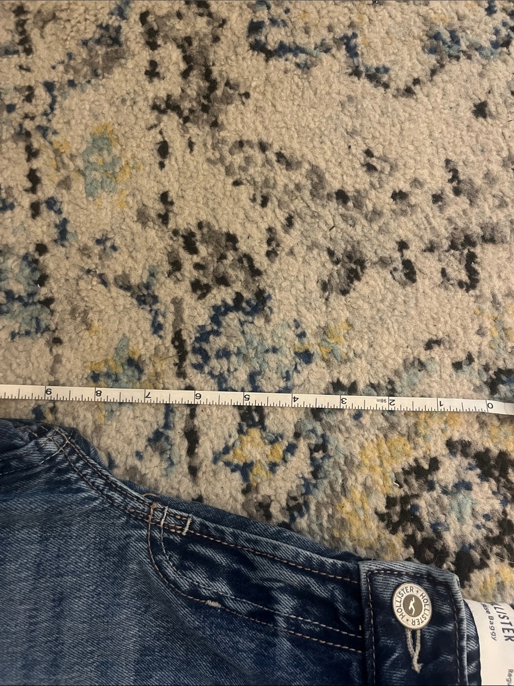 Hollister Baggy Low Rise Jeans in Blue Wash Limited Edition Bow Details - Picture 8 of 8